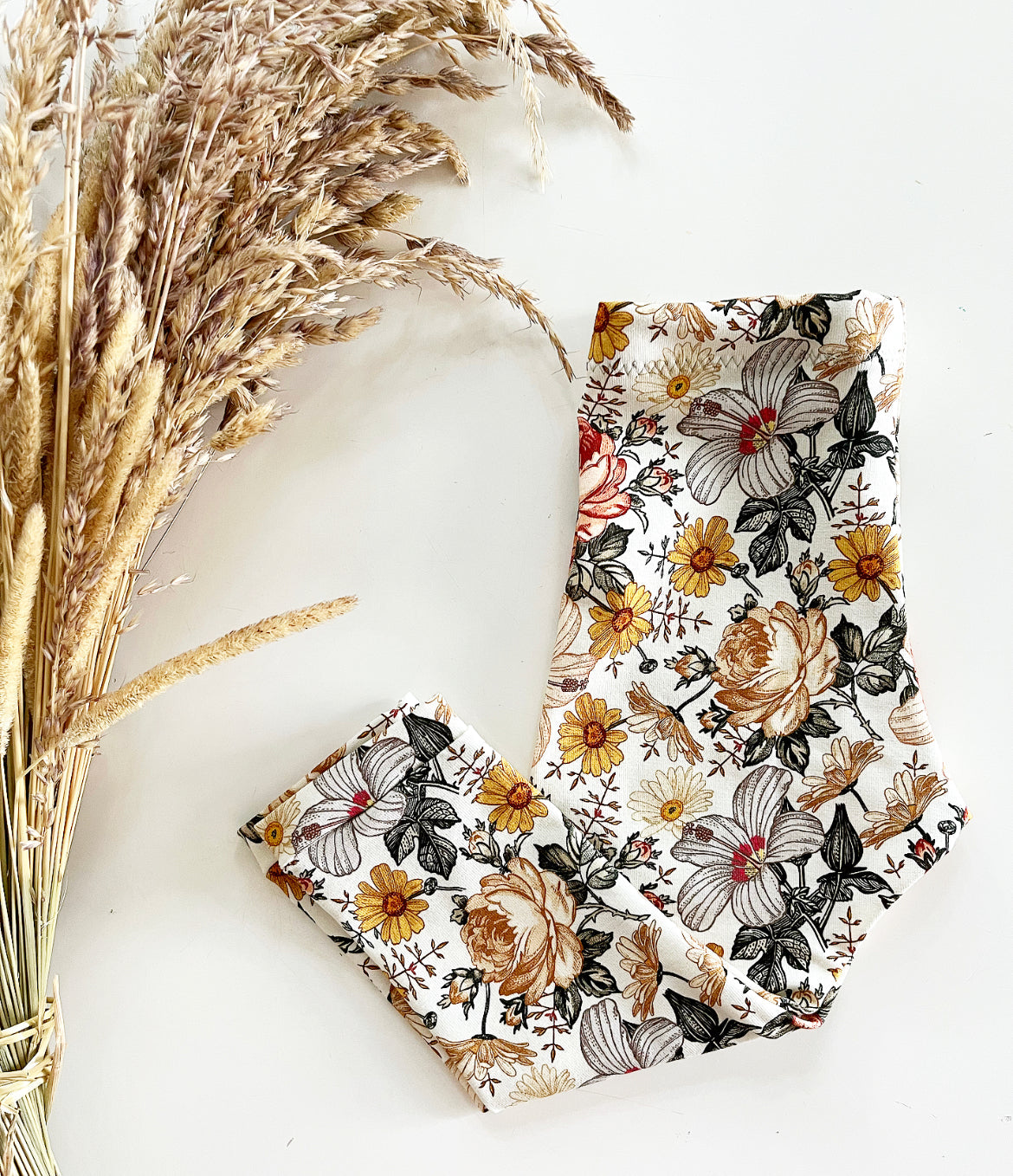 Sofortkauf LEGGINGS / SLIM HAREM - Vintage Flowers 74/80