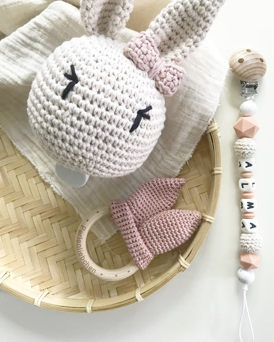 Häkelspieluhr MISS CLARA - creme