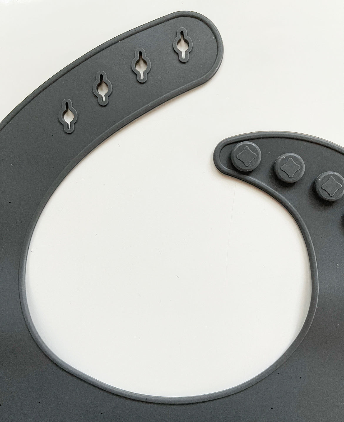 Silikon Lätzchen - anthrazit gritty