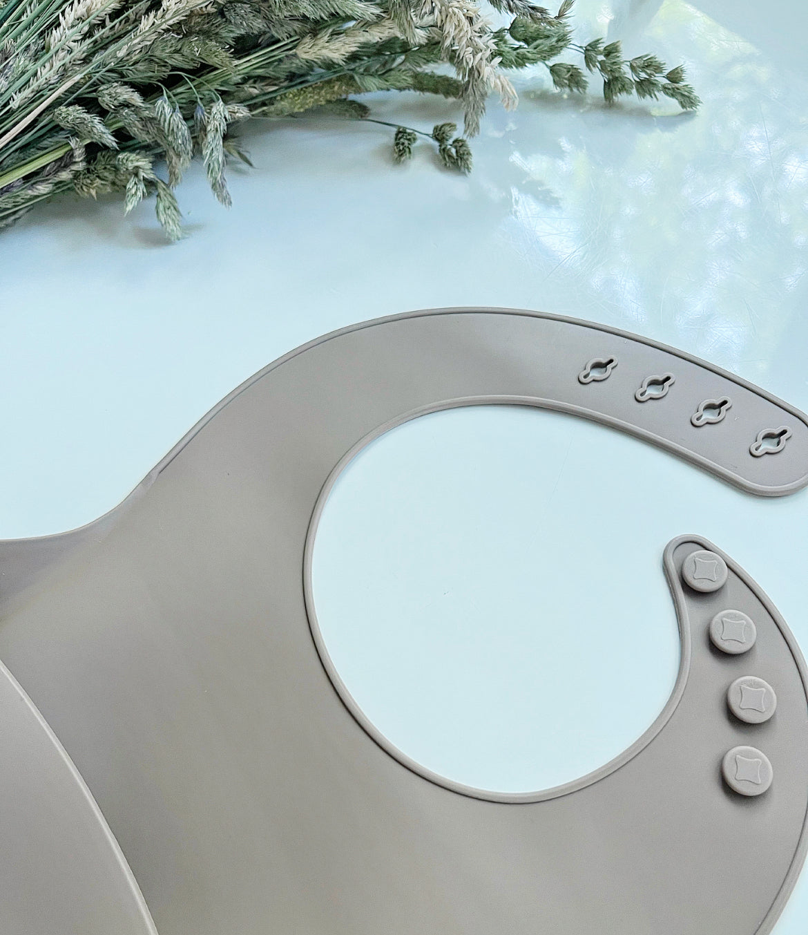 Silikon Lätzchen - peach sprinkles