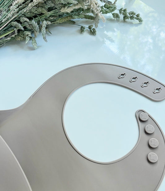 Silikon Lätzchen - peach sprinkles